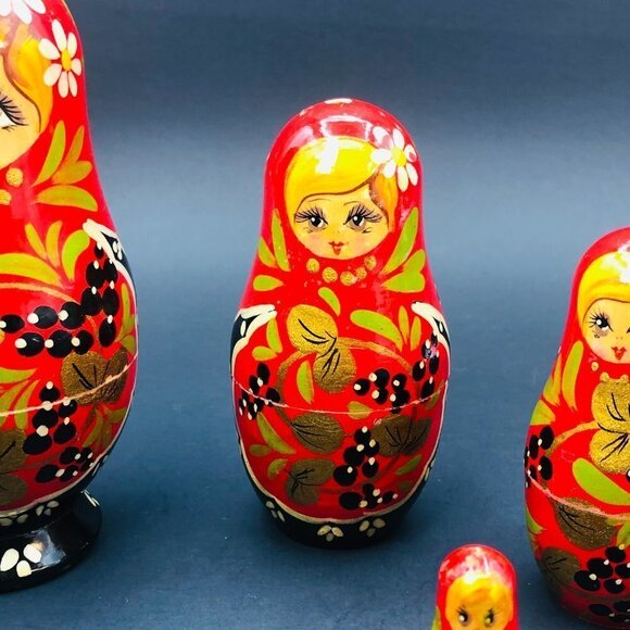 Vintage Russian Nesting Doll 4 in 1 Handmade USSR Folk Art Blonde Matryoshka - Picture 3 of 11